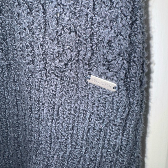 Hollister Rollneck Sleeveless Knit Jumper - Picture 5 of 7